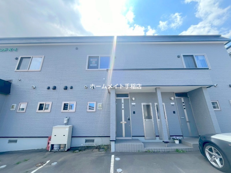 拡大写真:メゾンドK・Ⅰ 1階102のエントランススペースでございます!