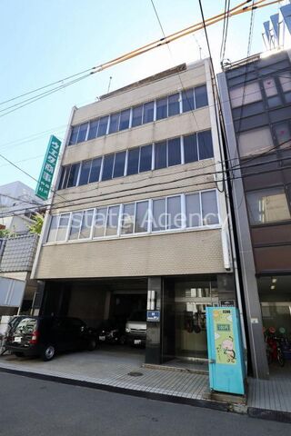 大阪市中央区博労町1丁目の外観