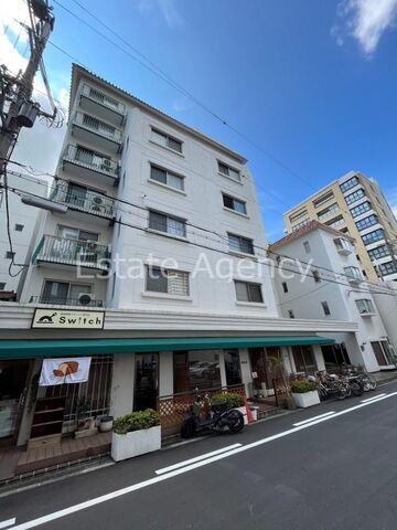 拡大写真:大阪市北区紅梅町 4階4の外観