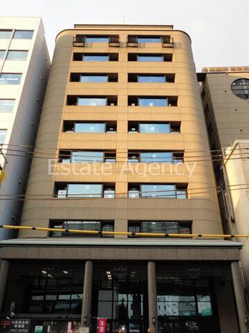 大阪市西区西本町1丁目の外観