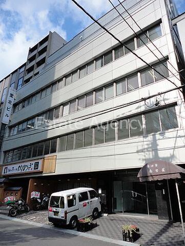 大阪市北区堂島2丁目の外観