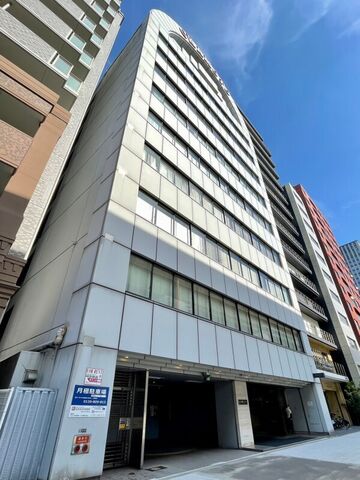 大阪市西区西本町1丁目の外観