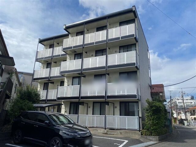 レオパレスサンモールの外観