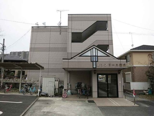 拡大写真:エランドール清水 1階101の外観