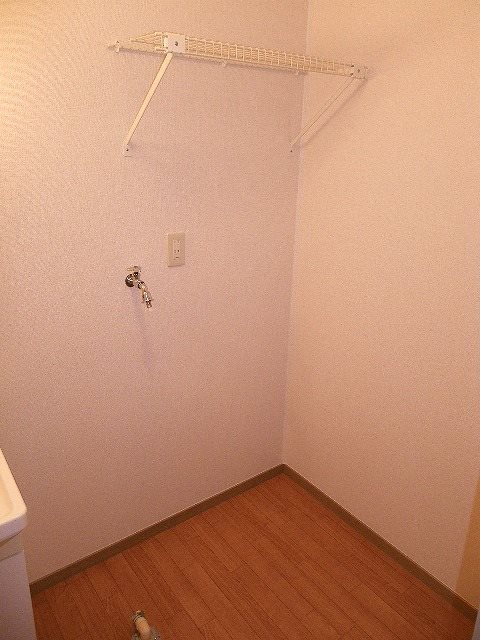 拡大写真:ドルフM 3階303のその他