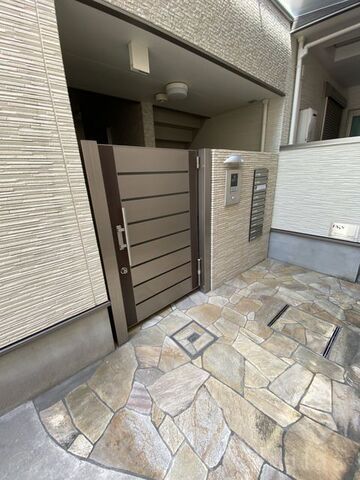 拡大写真：大阪市住吉区山之内３丁目 3階303の外観