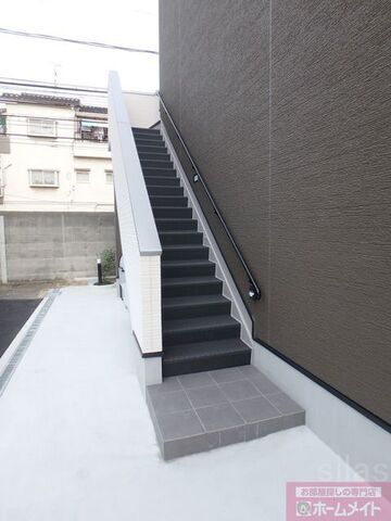 拡大写真:東大阪市金岡3丁目 1階102の外観