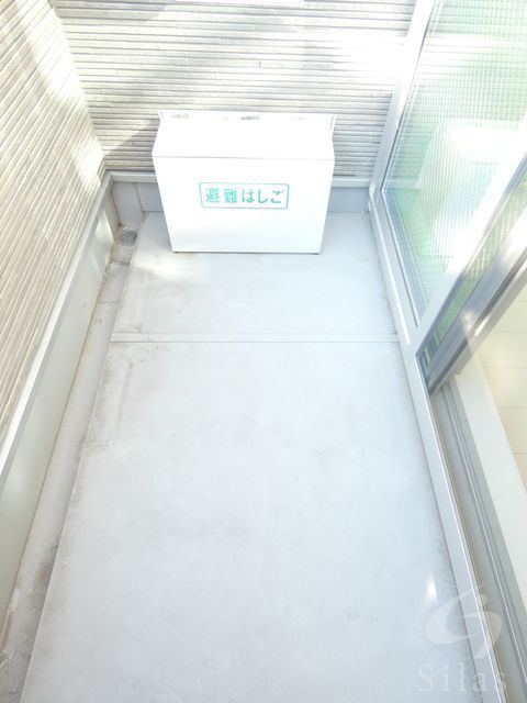 拡大写真：大阪市生野区小路２丁目 3階303の内観