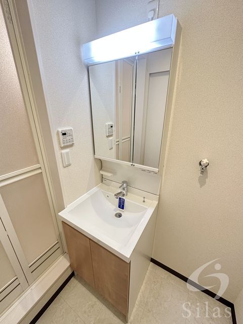 拡大写真：大阪市住吉区山之内３丁目 3階303の内観