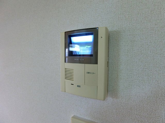 拡大写真:アンジュ・ドゥ・ボヌールB 1階103のセキュリティ
