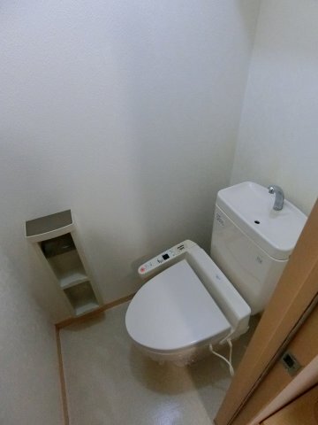 拡大写真:シャーメゾンSACHI C 2階201の206の写真(間取同タイプ:イメージ)
