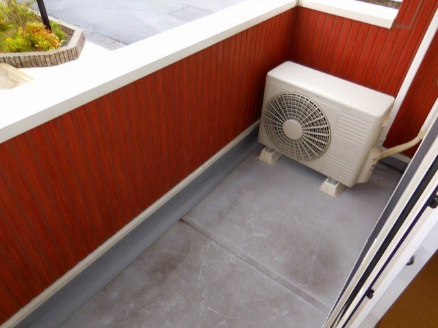 拡大写真：エスポワールＡ 1階101のバルコニー