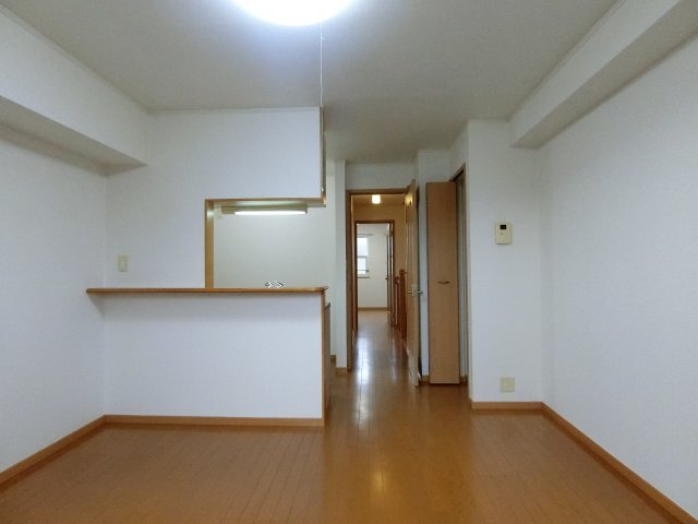 拡大写真:アークレジデンスA 2階201のA202の写真(間取同タイプ:イメージ)