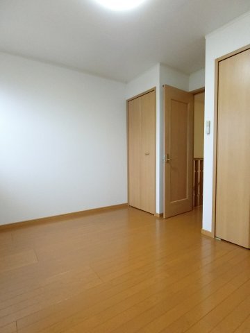 拡大写真:アークレジデンスA 2階201のA202の写真(間取同タイプ:イメージ)