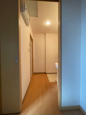 拡大写真:メゾン ドゥ プロヴァンス 1階105の110の写真(間取反転タイプ:イメージ)