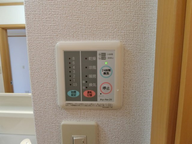 拡大写真:マルグリットⅠ 1階101のイメージ102号室写真