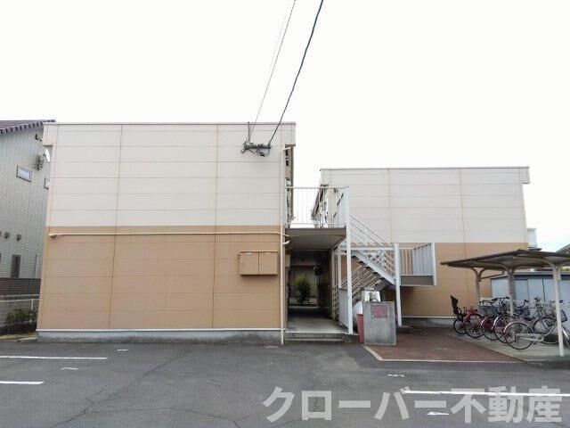 拡大写真:レオパレスキララ 1階104の外観