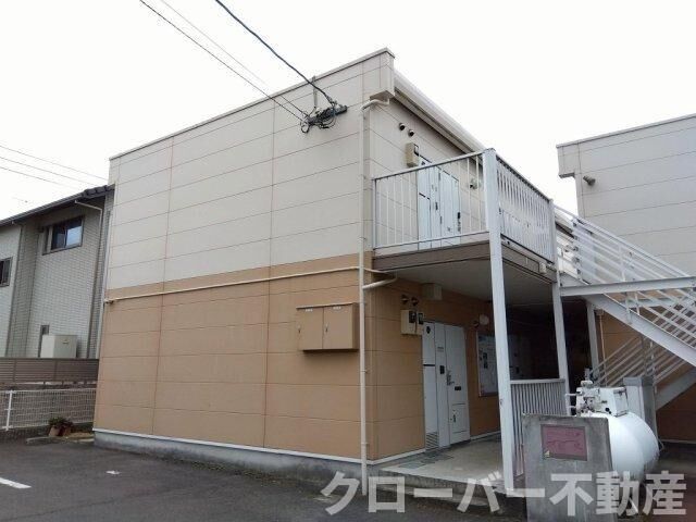 拡大写真:レオパレスキララ 1階104の外観