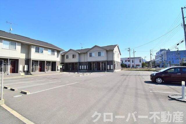 拡大写真:アリエッタ A棟 2階201の駐車場