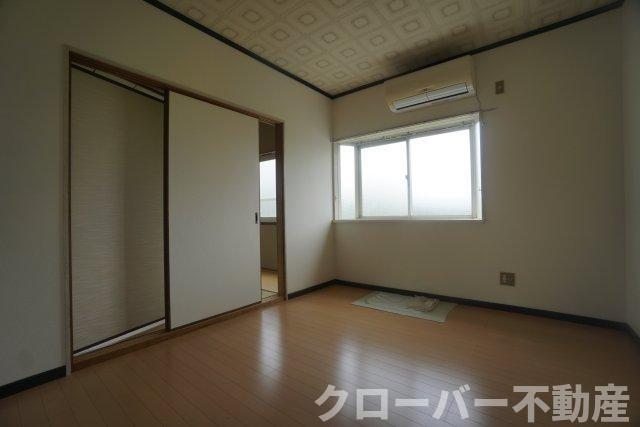 拡大写真:コーポサンライズ 2階202の居間