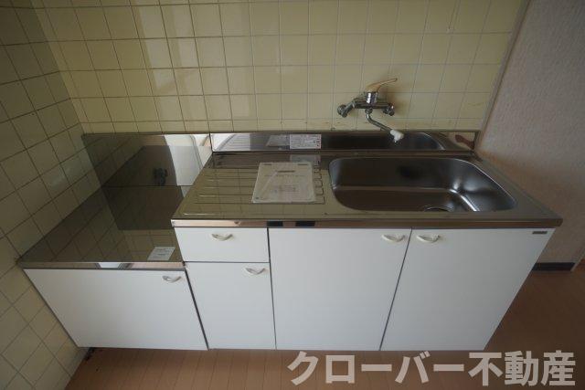 拡大写真:コーポサンライズ 2階202のキッチン