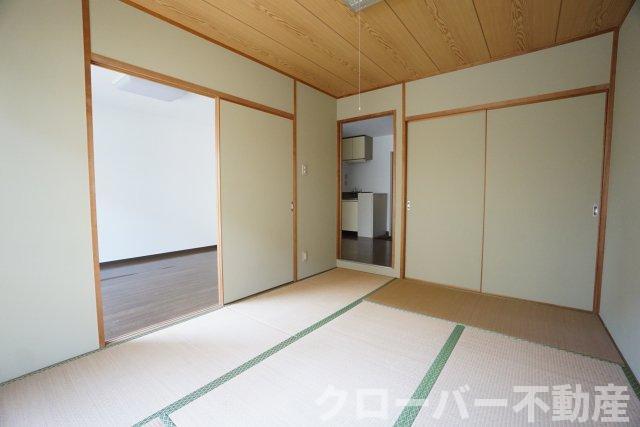 拡大写真:グランシャトー吉原北棟 3階302の内装