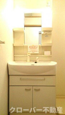 拡大写真:グリーンパレス 1階104の洗面所