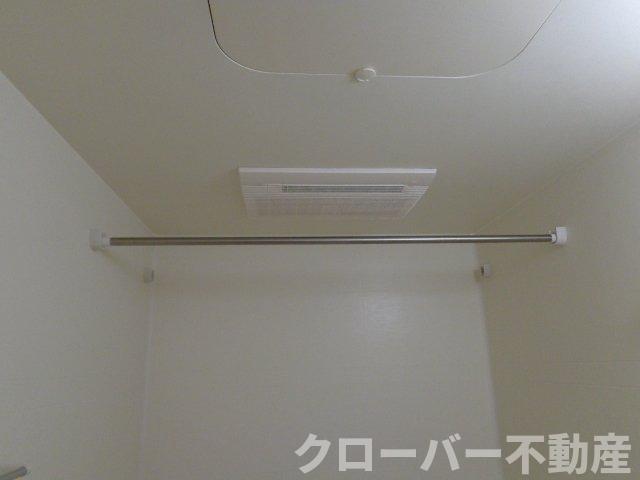 拡大写真:フェリス 1階107の浴室乾燥機