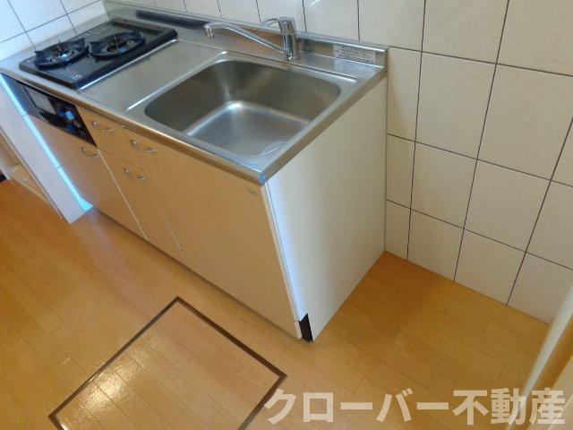 拡大写真:フェリス 1階107のキッチン