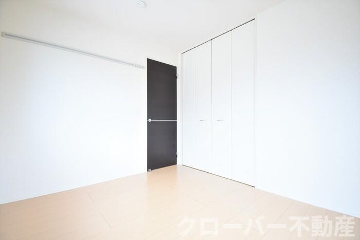 拡大写真:フラット ウィステリア 2階206の洋室5帖