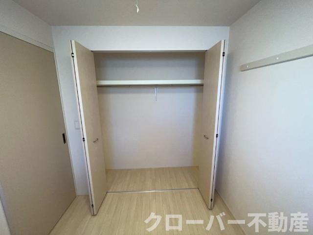 拡大写真:プランドール 2階203のクローゼット