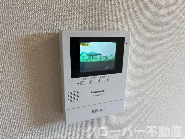 拡大写真:プランドール 2階203のカメラ付インターホン