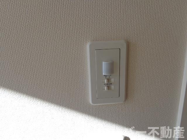 拡大写真:グランリヴィエールⅡ 2階201の人感センサー