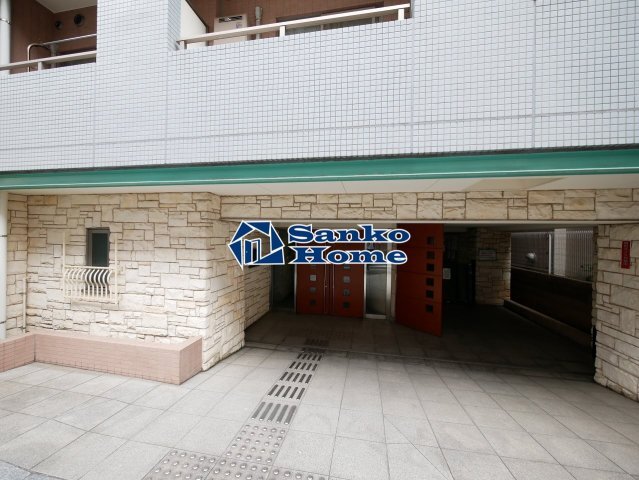 拡大写真:メインステージ御茶ノ水 2階202のエントランス