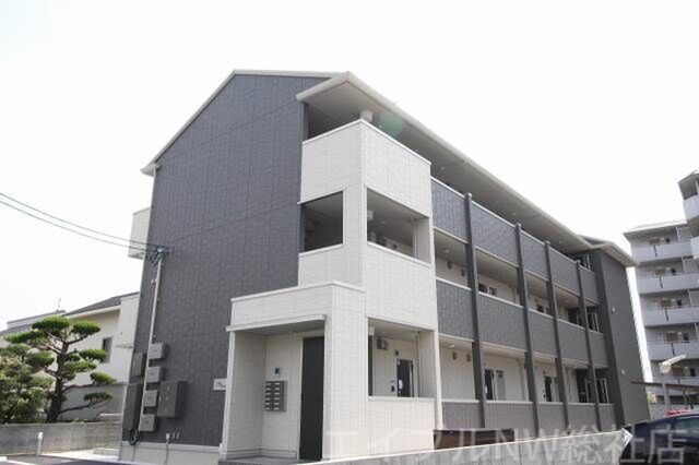 拡大写真:ベイ ブランシェ白楽町 1階103の建物外観