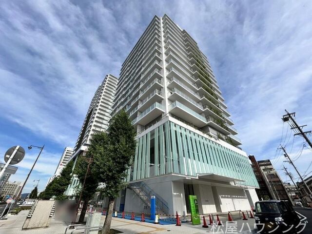 拡大写真:emCAMPUS WEST 1階104の外観