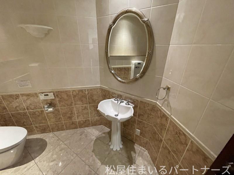 拡大写真:フリーダムビル 6階6の内観
