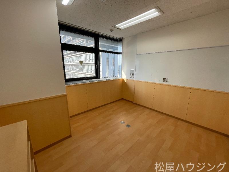 拡大写真:セントラルビル 6階6Aの内観