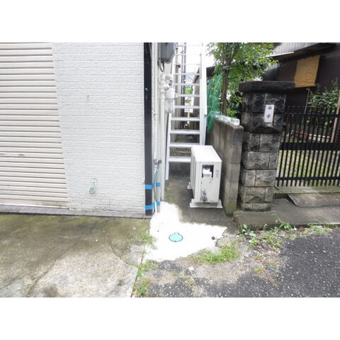 拡大写真:テナント(宮之下町16-9) 地下1階1の外観