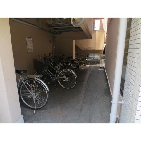 拡大写真:ラフォール寝屋川A棟 2階200の外観