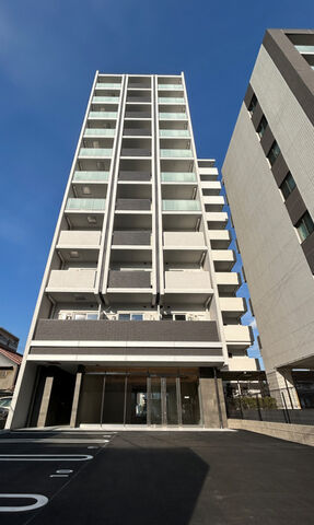 NEUA NARUMIの外観