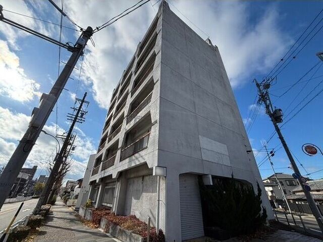 拡大写真:ウイング上飯田(旧三階橋ビル) 1Fの外観