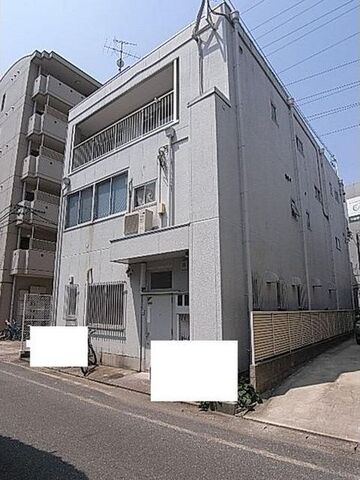 拡大写真:トモエビル 2Fの外観
