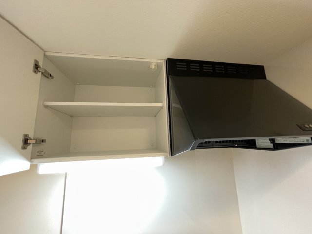 拡大写真:NEUA NARUMI 9階906のキッチン