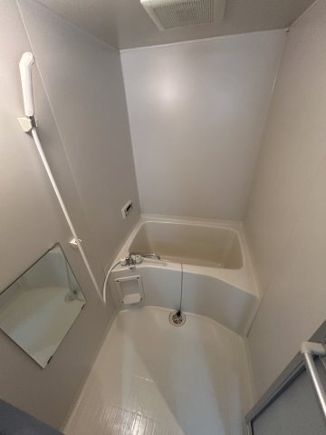 拡大写真:エポック三丁山 4階402の風呂