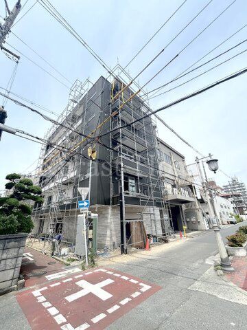 セゾン柏原新築1階テナントの外観