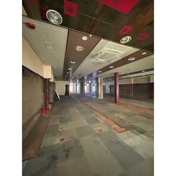 拡大写真:堺市西区津久野町1丁 1Fの内装