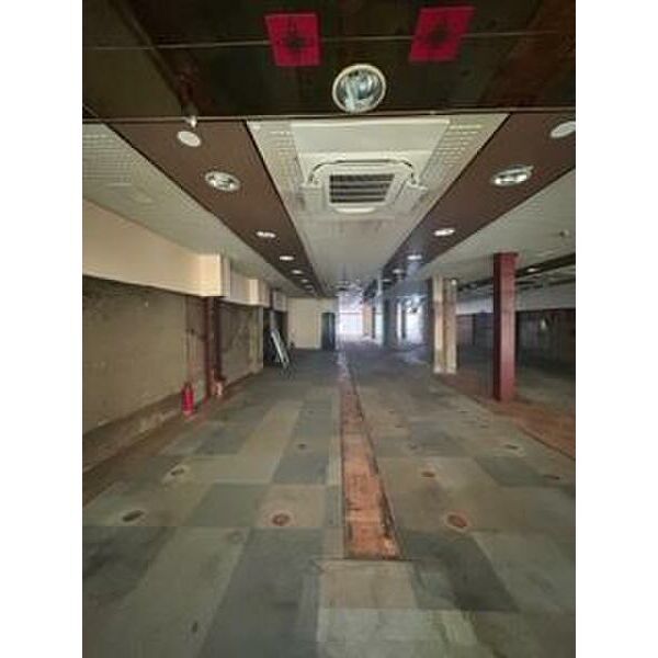 拡大写真:堺市西区津久野町1丁 1Fの内装