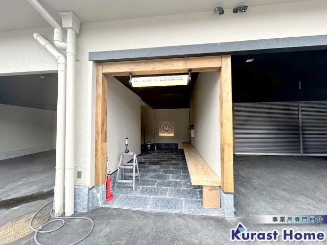 拡大写真:羽曳野市野 1階104のエントランス