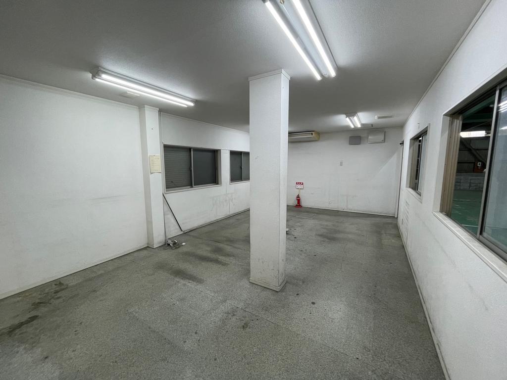 拡大写真:堺市北区南野田倉庫・工場 1階1の内装
